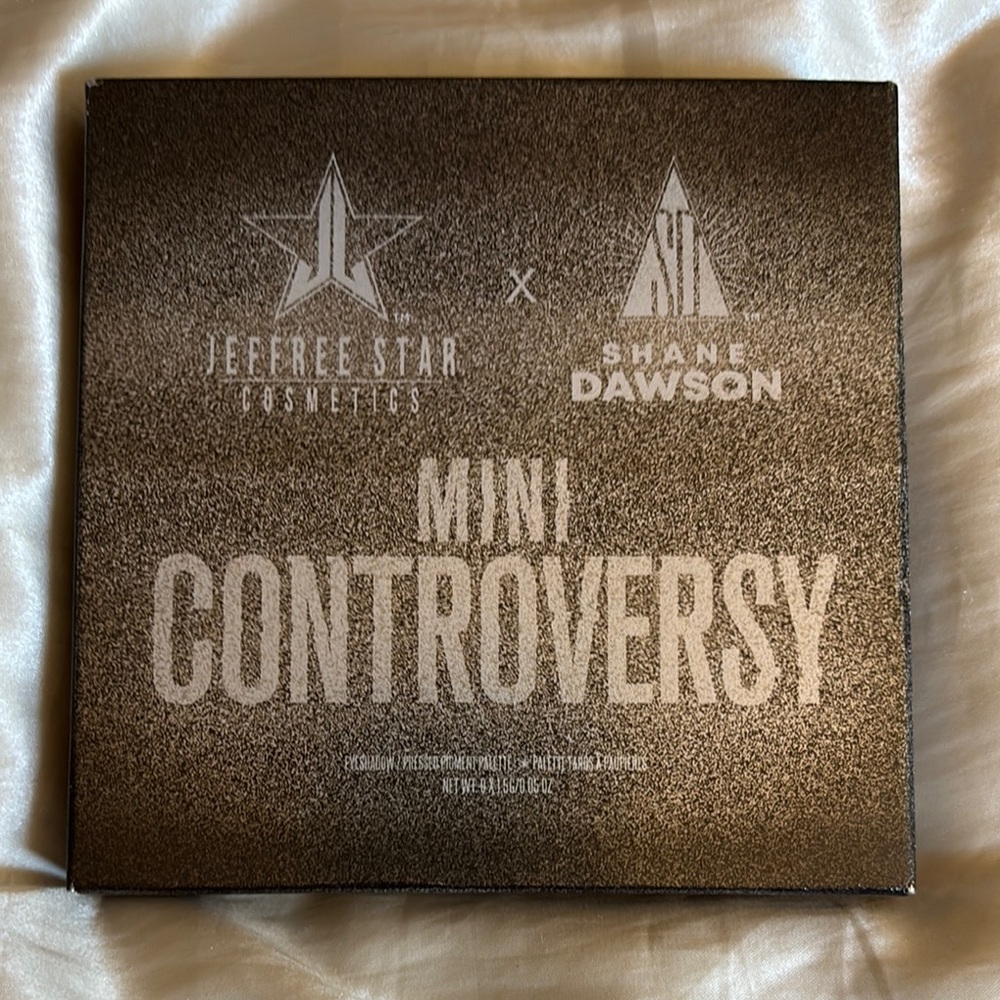 Jeffree Star Mini Controversy Palette